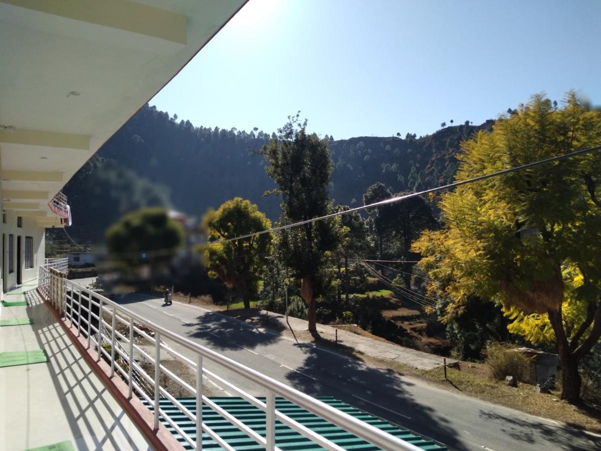 Hotel Vikram Palace Barkot Exterior photo