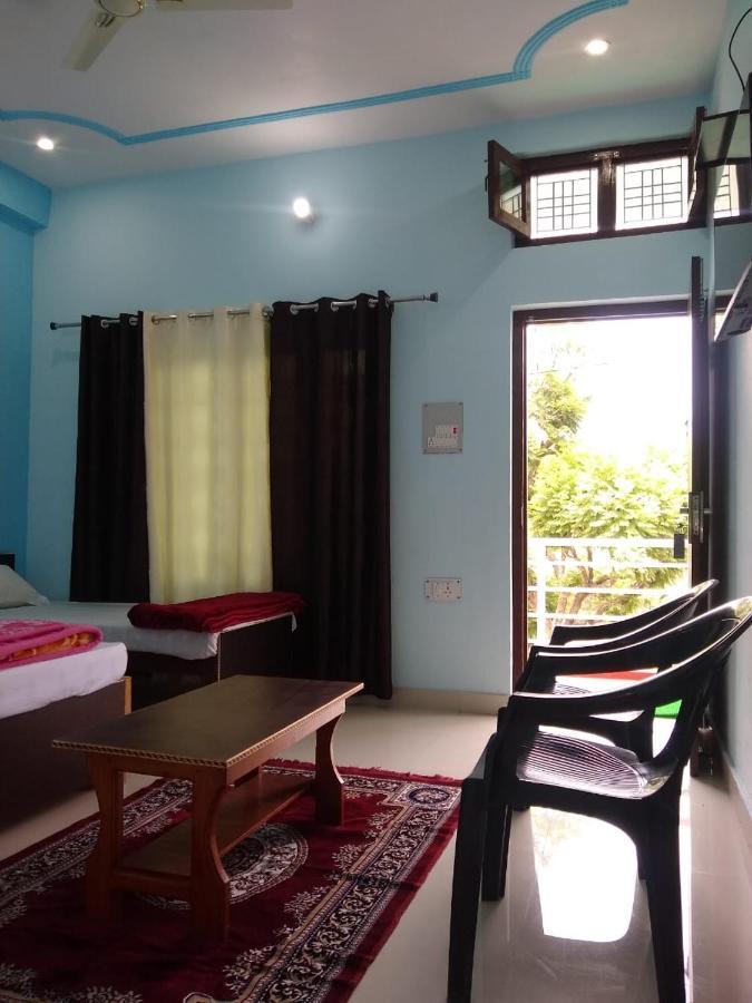 Hotel Vikram Palace Barkot Exterior photo