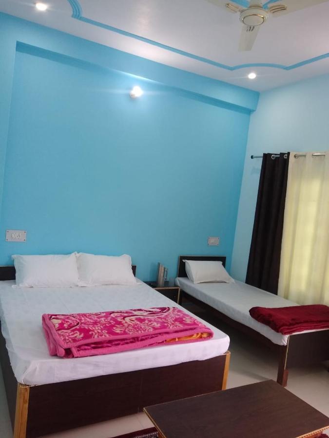 Hotel Vikram Palace Barkot Exterior photo